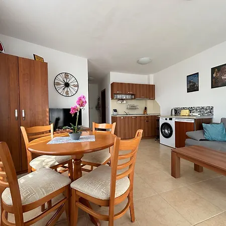 Bw - Happy 67 Apartamento